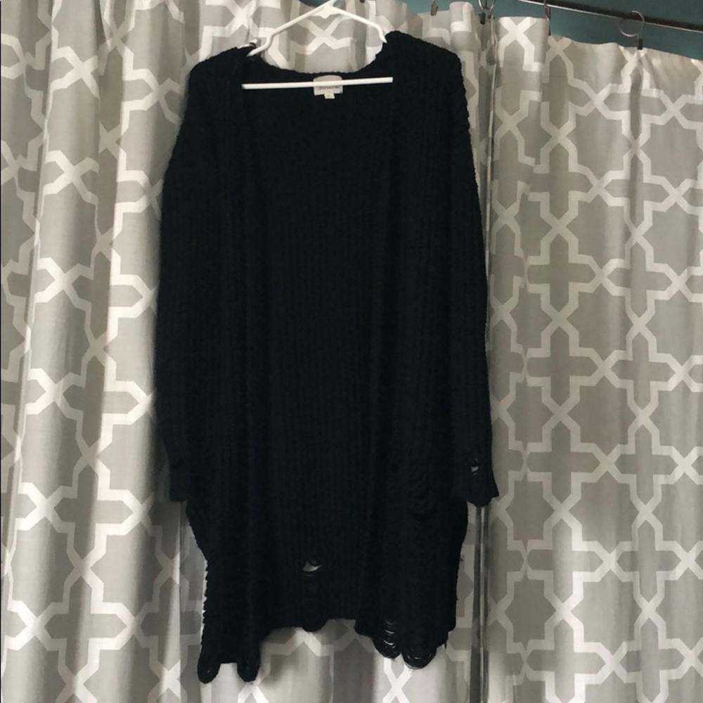 M/L black cardigan